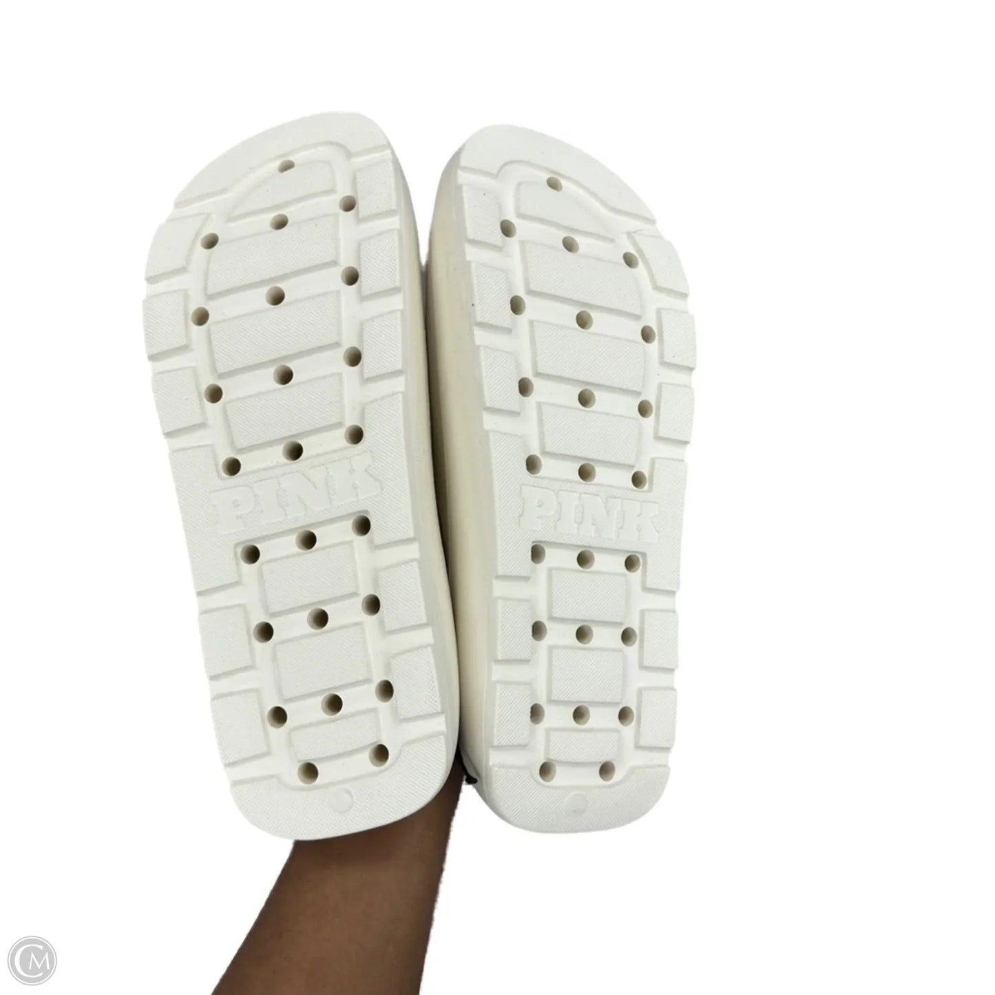 Sandals Flats By Pink In White, Size: 9