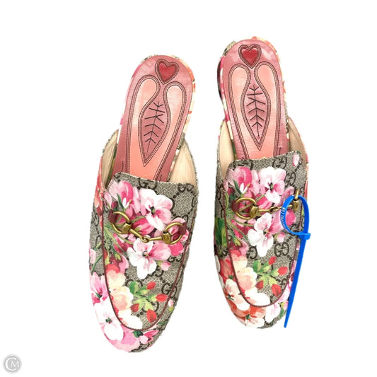 Shoes Luxury Designer By Gucci In Floral Print, Size: 7
