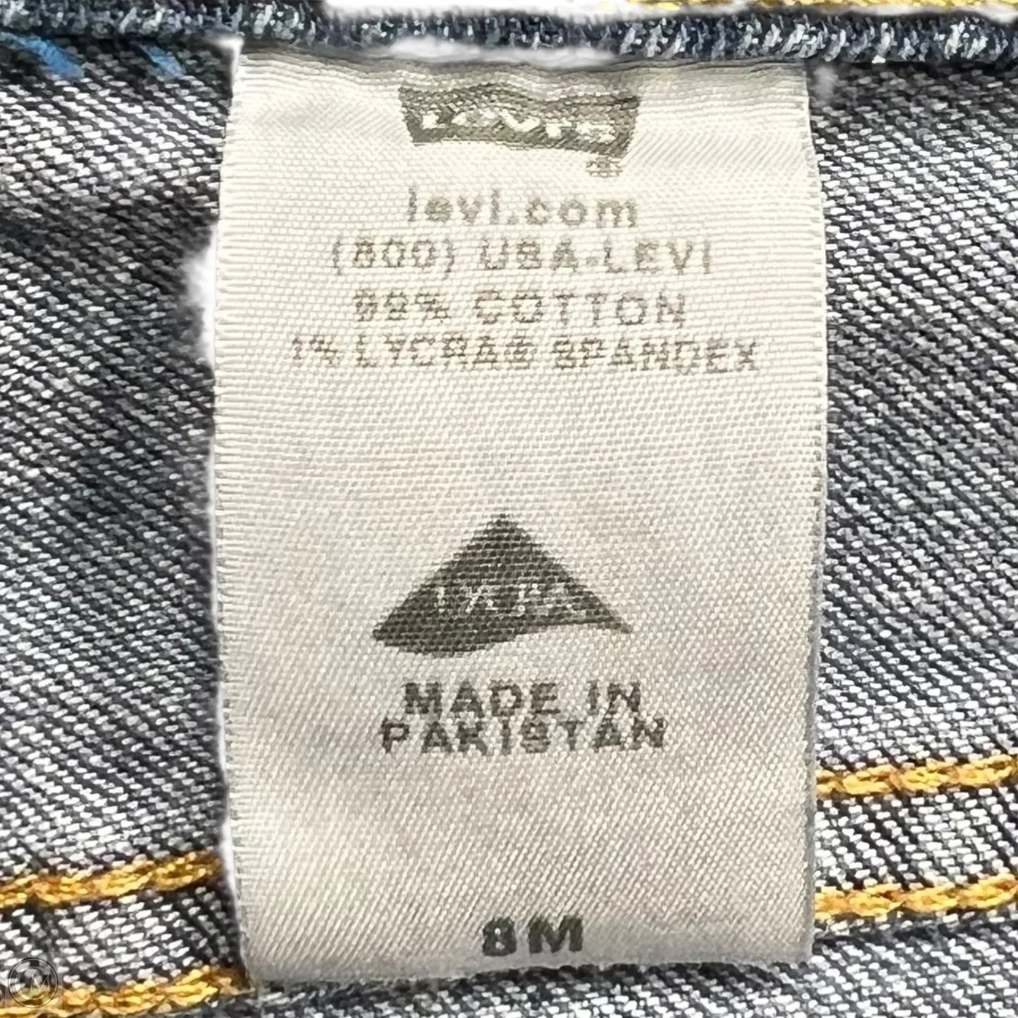 Jeans Boot Cut By Levis In Blue Denim, Size: 8