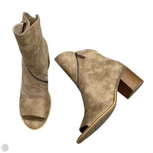 Boots Ankle Heels By White Mountain In Tan, Size: 9.5