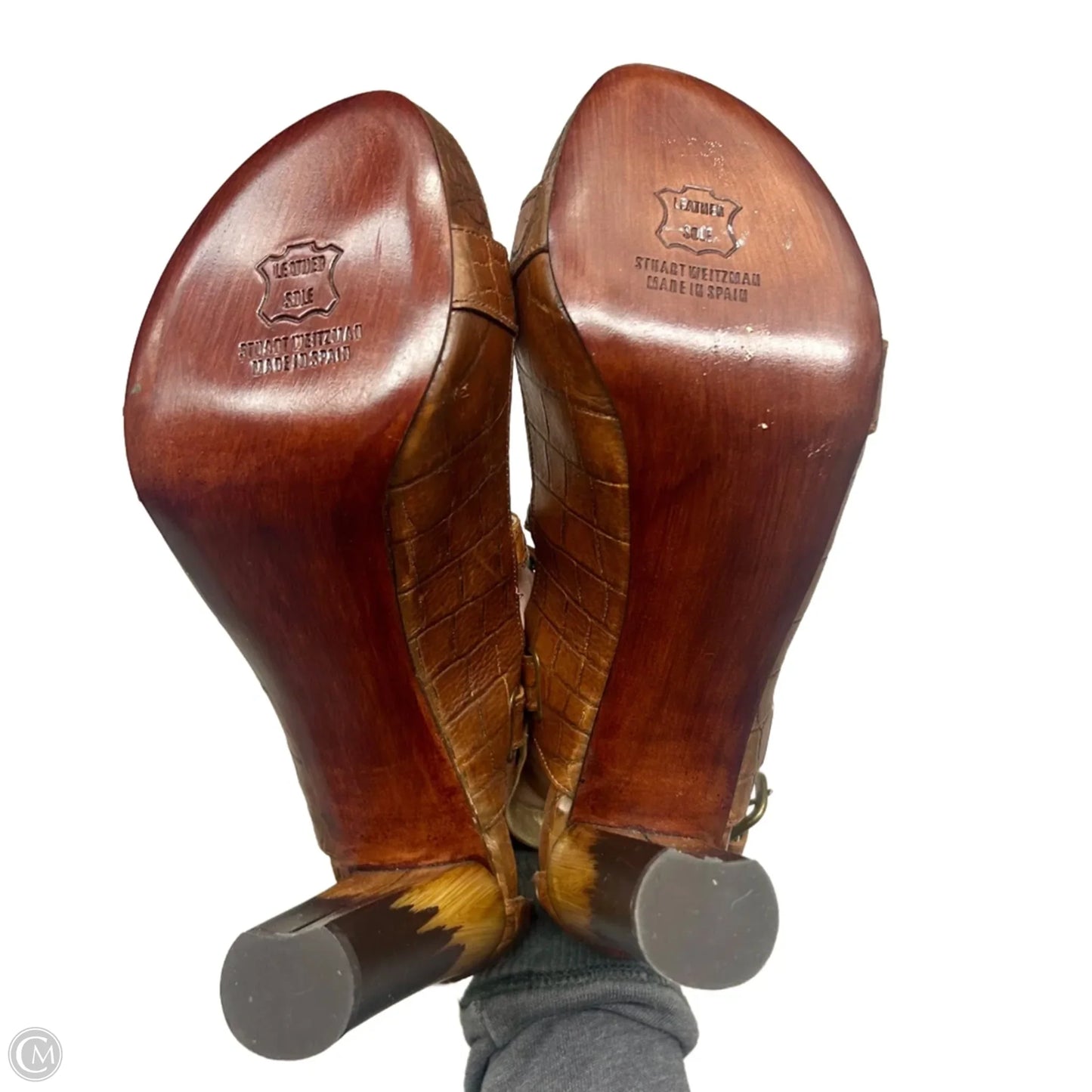 Sandals Designer By Stuart Weitzman In Tan, Size: 9