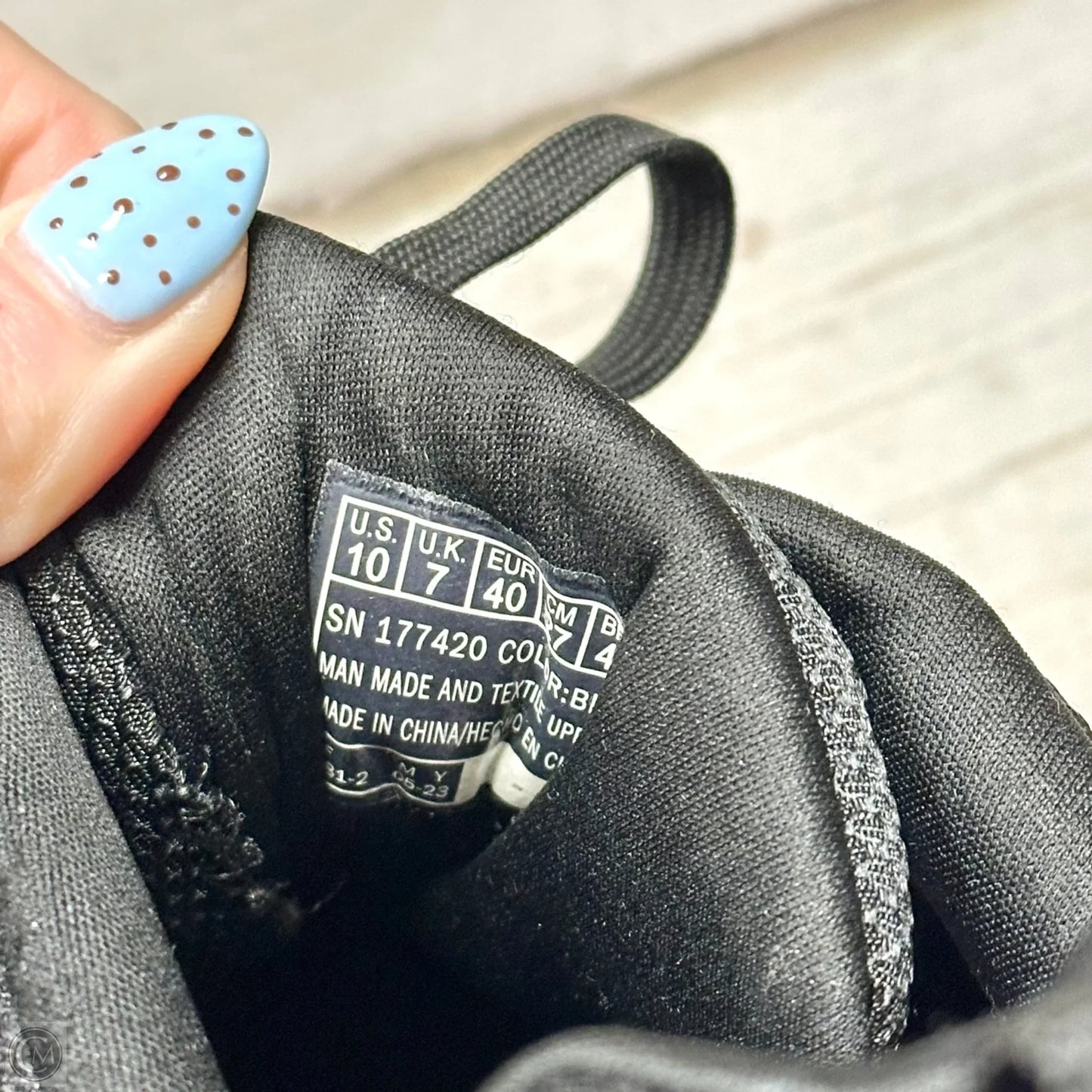 Shoes Athletic By Skechers In Black & Pink, Size: 10