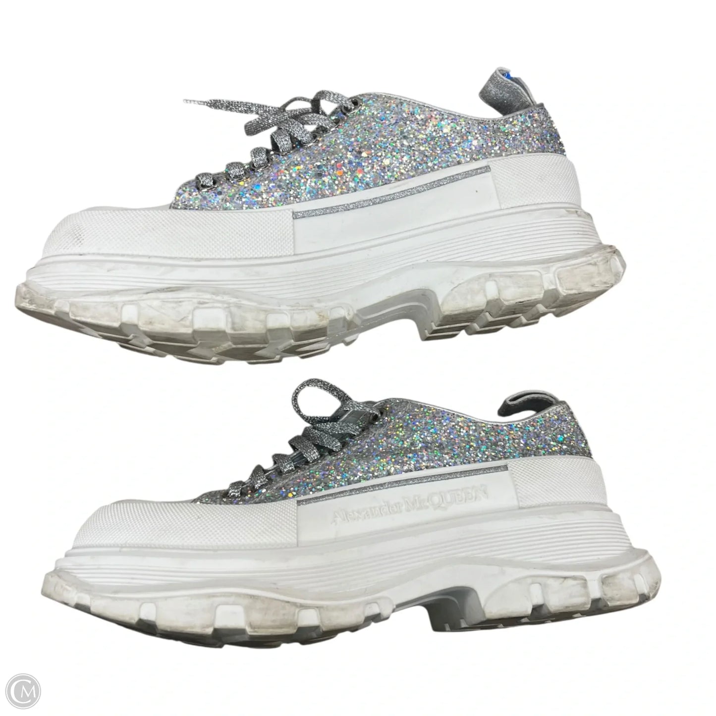 Shoes Luxury Designer By Alexander Mcqueen In Silver & White, Size: 8.5