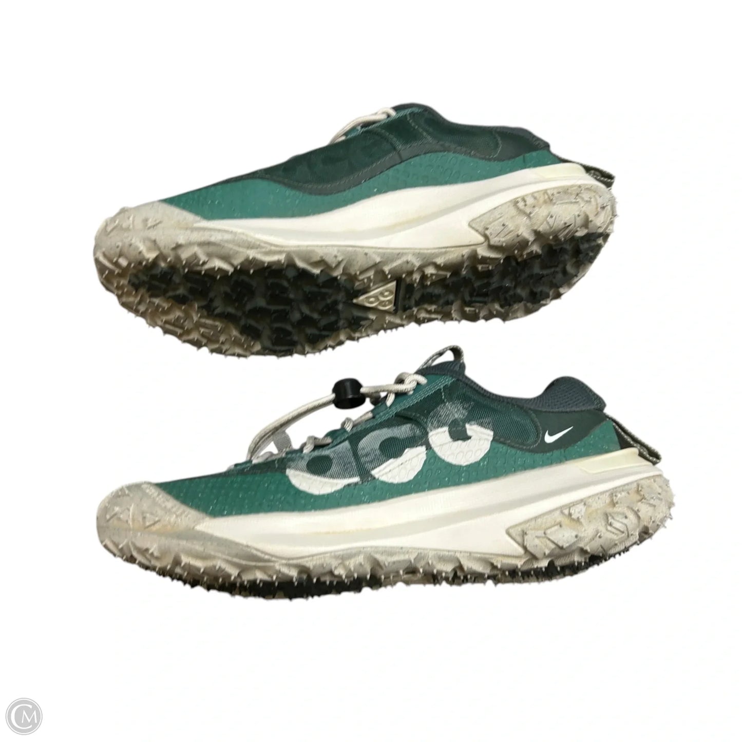 Shoes Sneakers By Nike In Cream & Green, Size: 7