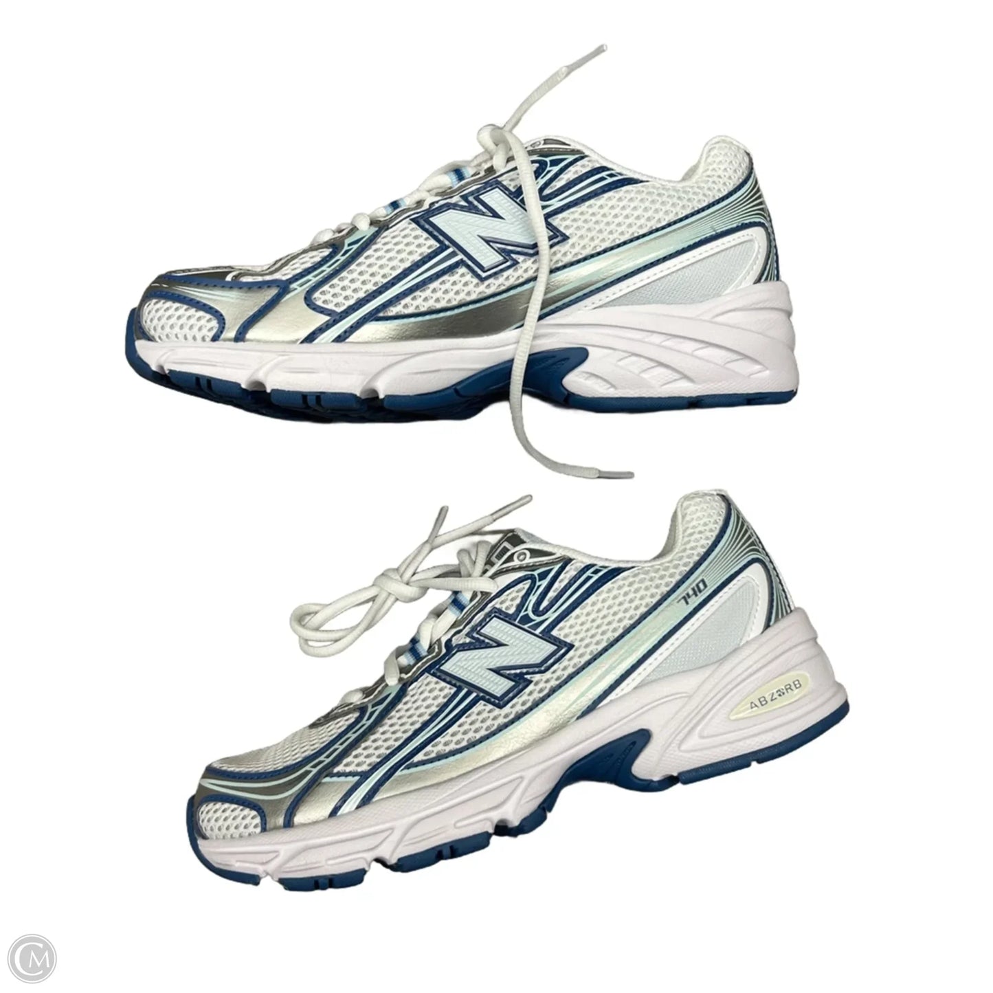 Shoes Sneakers By New Balance In Grey & White, Size: 7