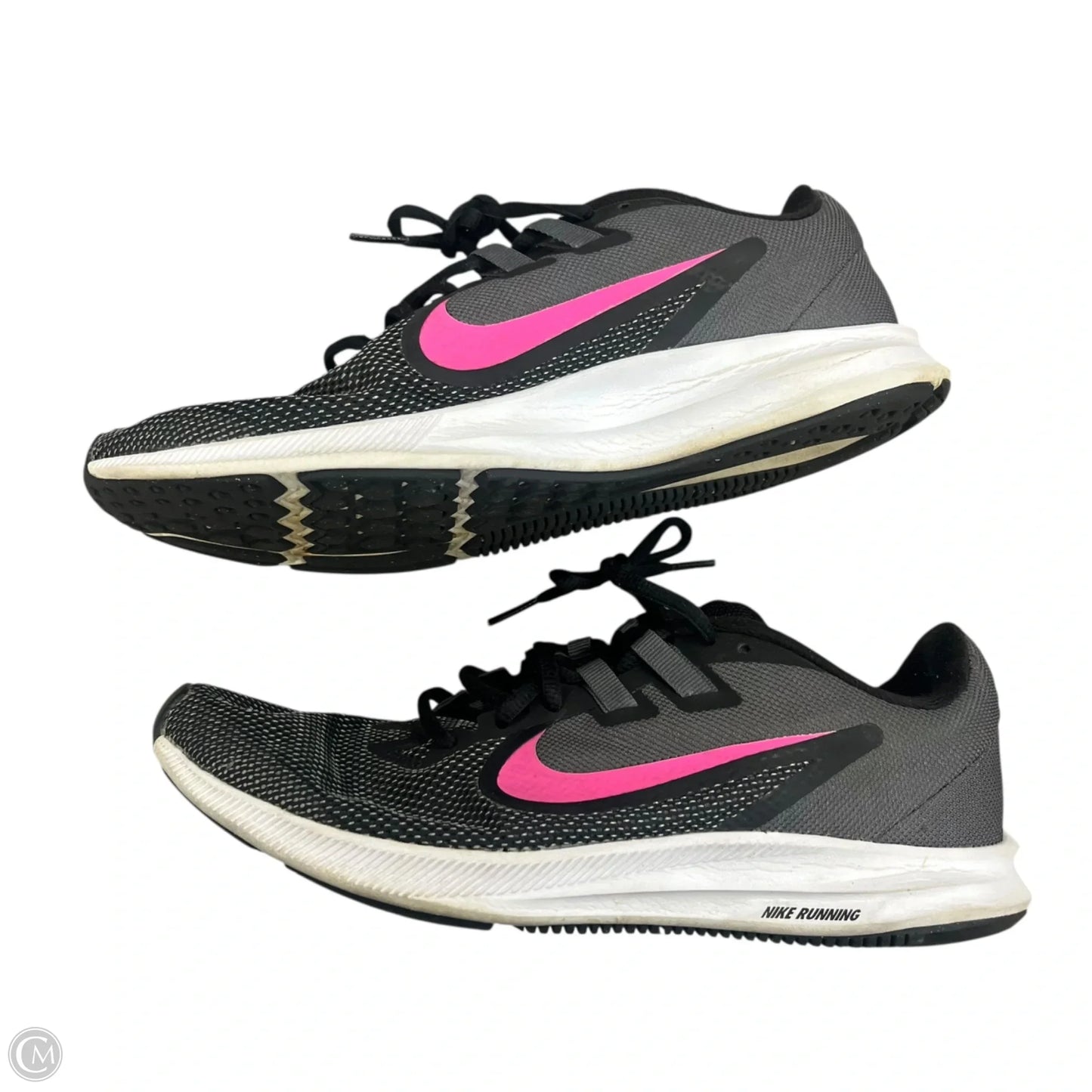 Shoes Sneakers By Nike In Black & Grey, Size: 8