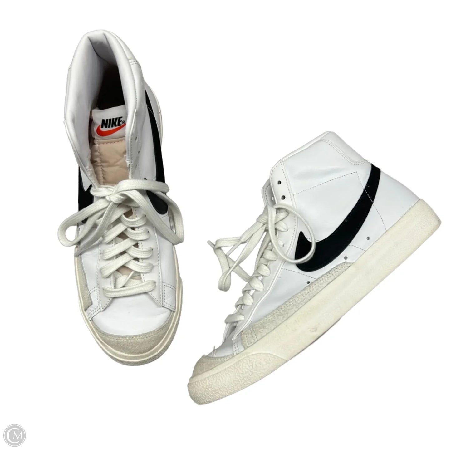 Shoes Sneakers By Nike In White, Size: 10