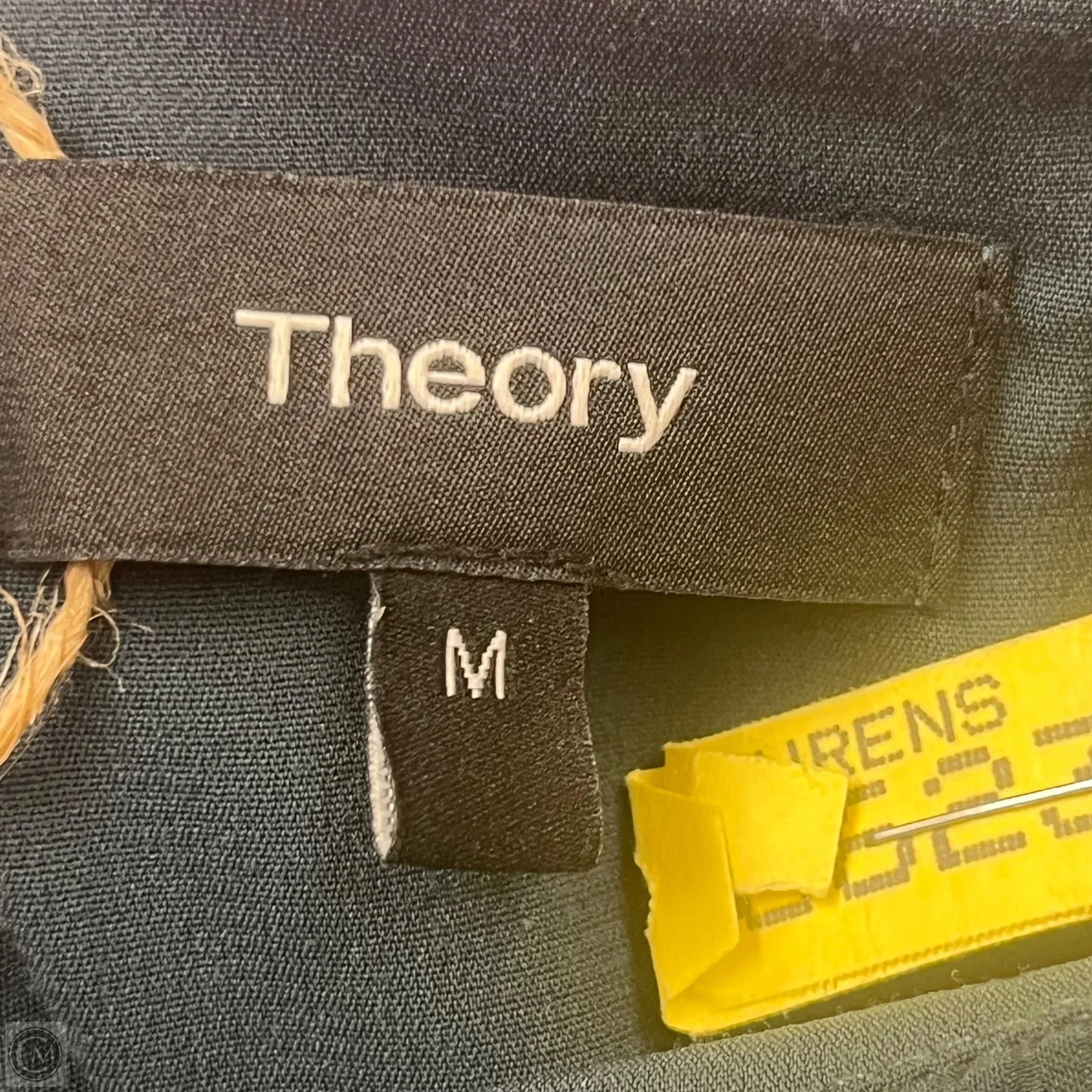 Dress Casual Short By Theory In Green, Size: M
