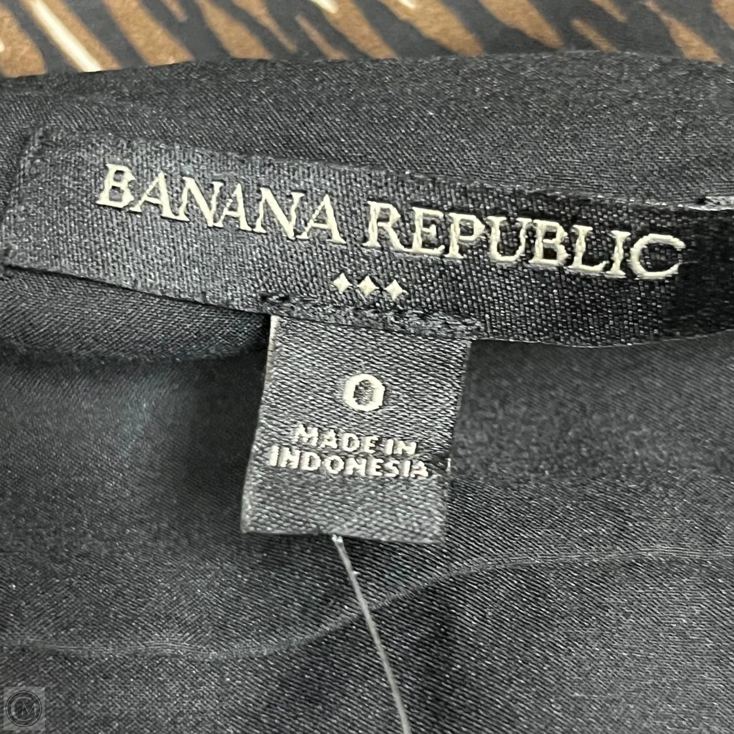 Dress Casual Short By Banana Republic In Black & Brown, Size: Xs