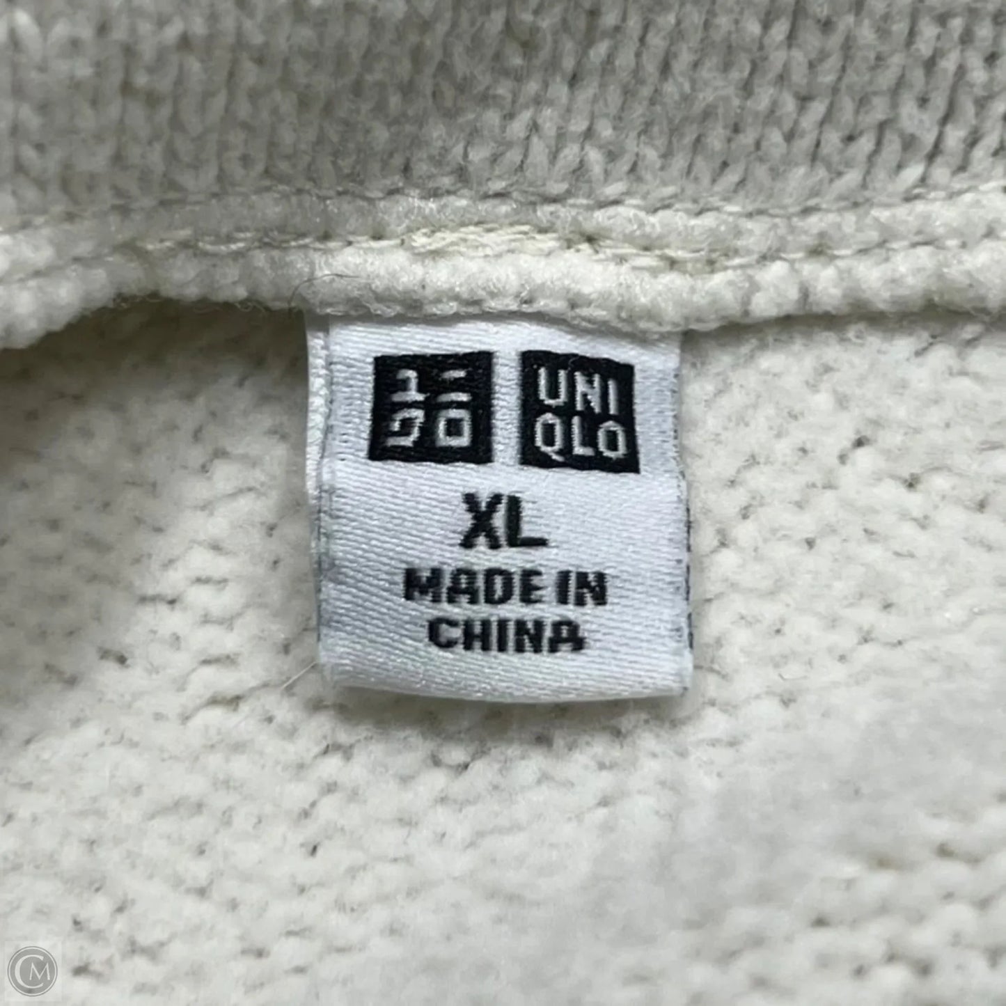 Sweater By Uniqlo In Cream, Size: Xl