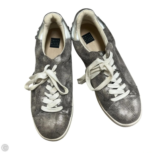 Shoes Sneakers By White House Black Market In Snakeskin Print, Size: 7.5