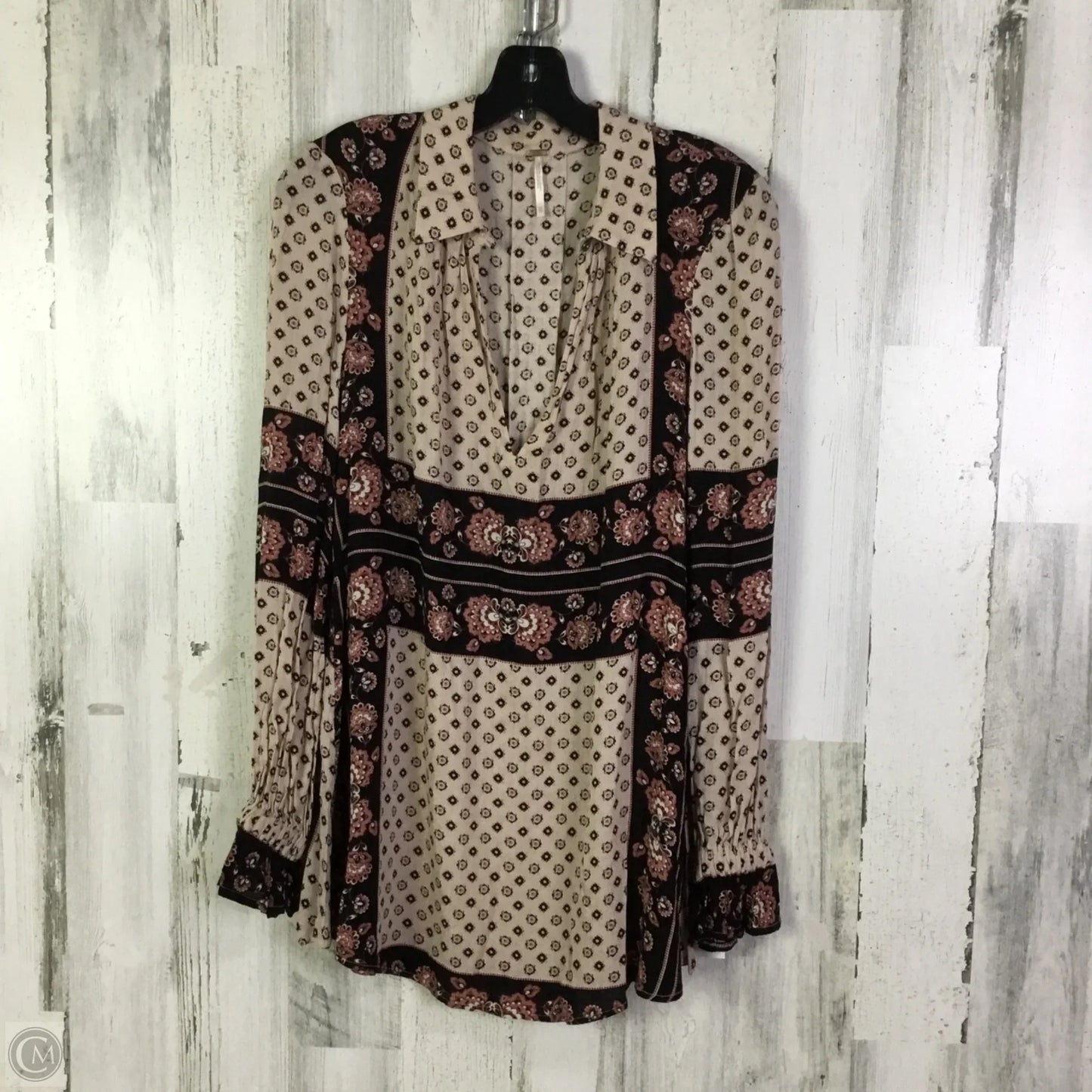 Top Long Sleeve By Free People In Black & Pink, Size: Xs