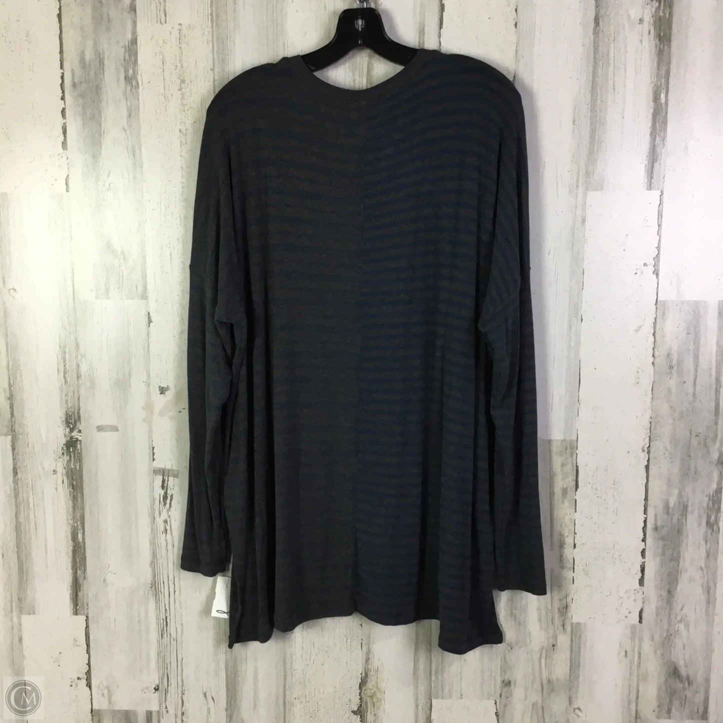 Tunic Long Sleeve By Cabi In Grey, Size: Xl