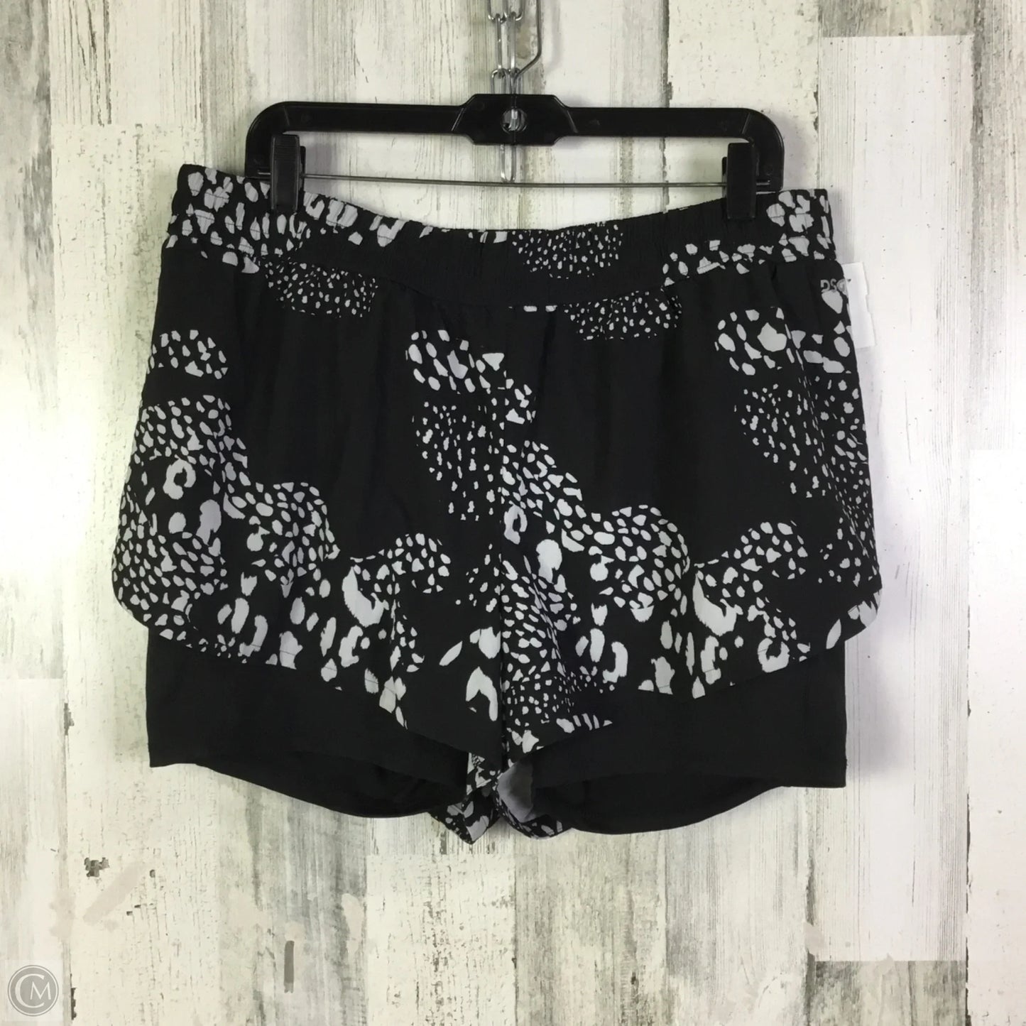 Athletic Shorts By Dsg Outerwear In Black & White, Size: Xl