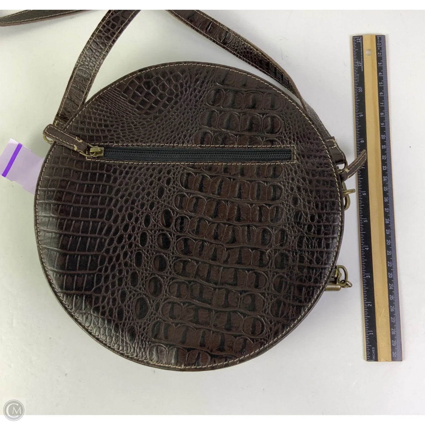 Crossbody By Clothes Mentor, Size: Medium