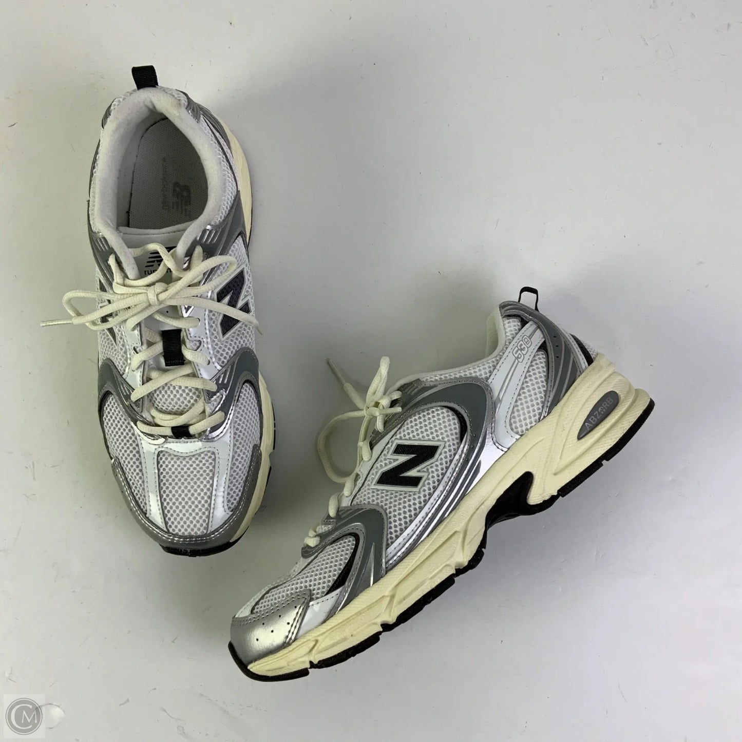 Shoes Athletic By New Balance In White, Size: 9