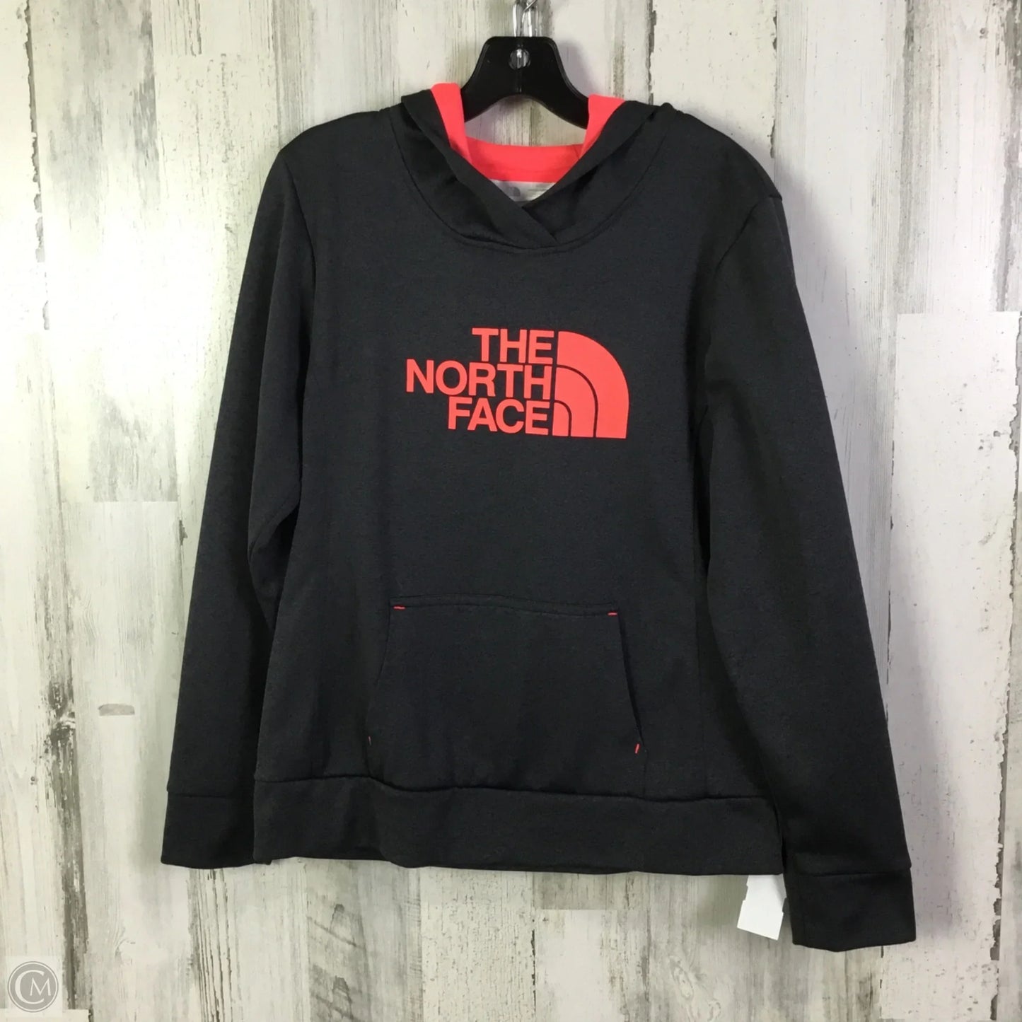 Athletic Top Long Sleeve Hoodie By The North Face In Grey, Size: M
