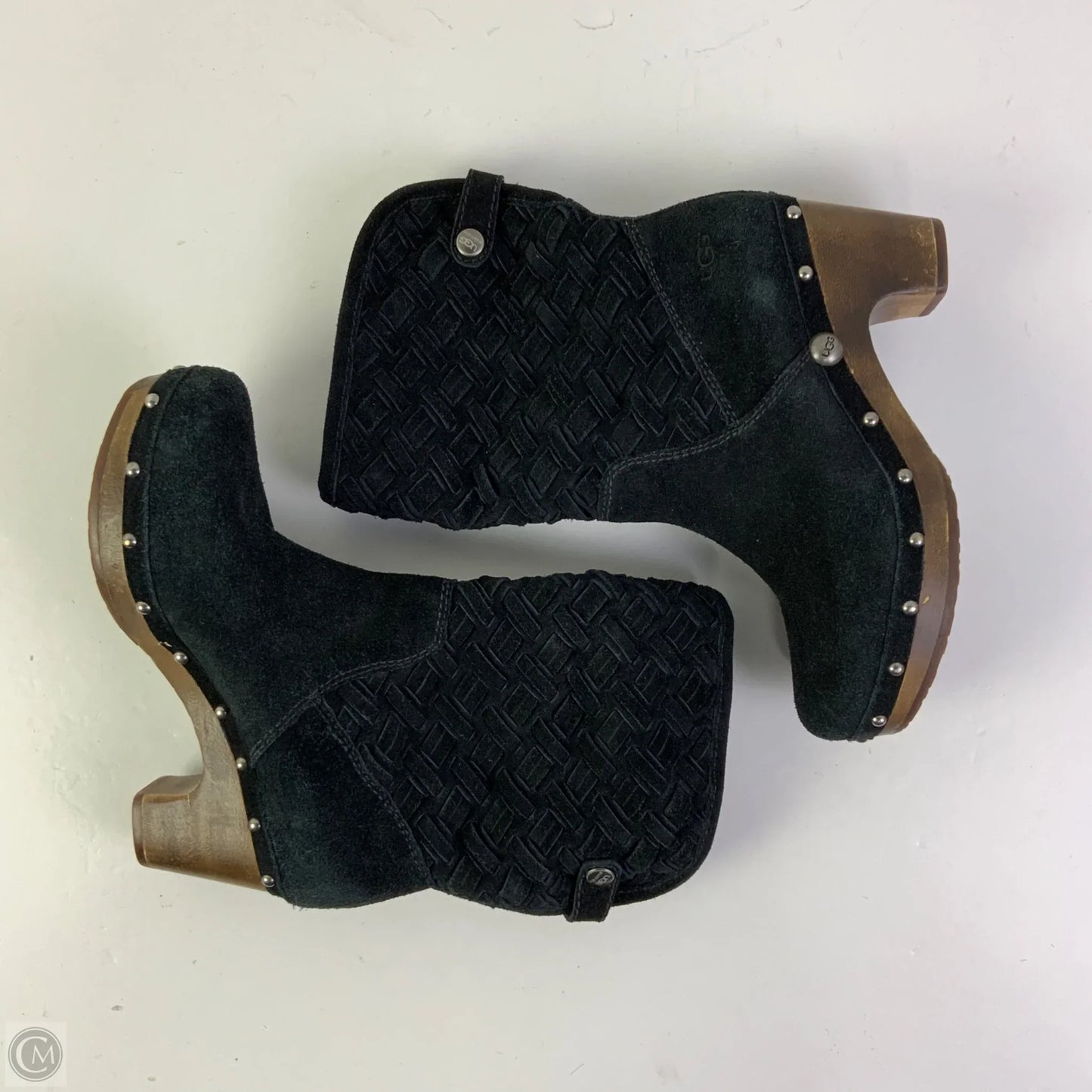 Boots Designer By Ugg In Black, Size: 7
