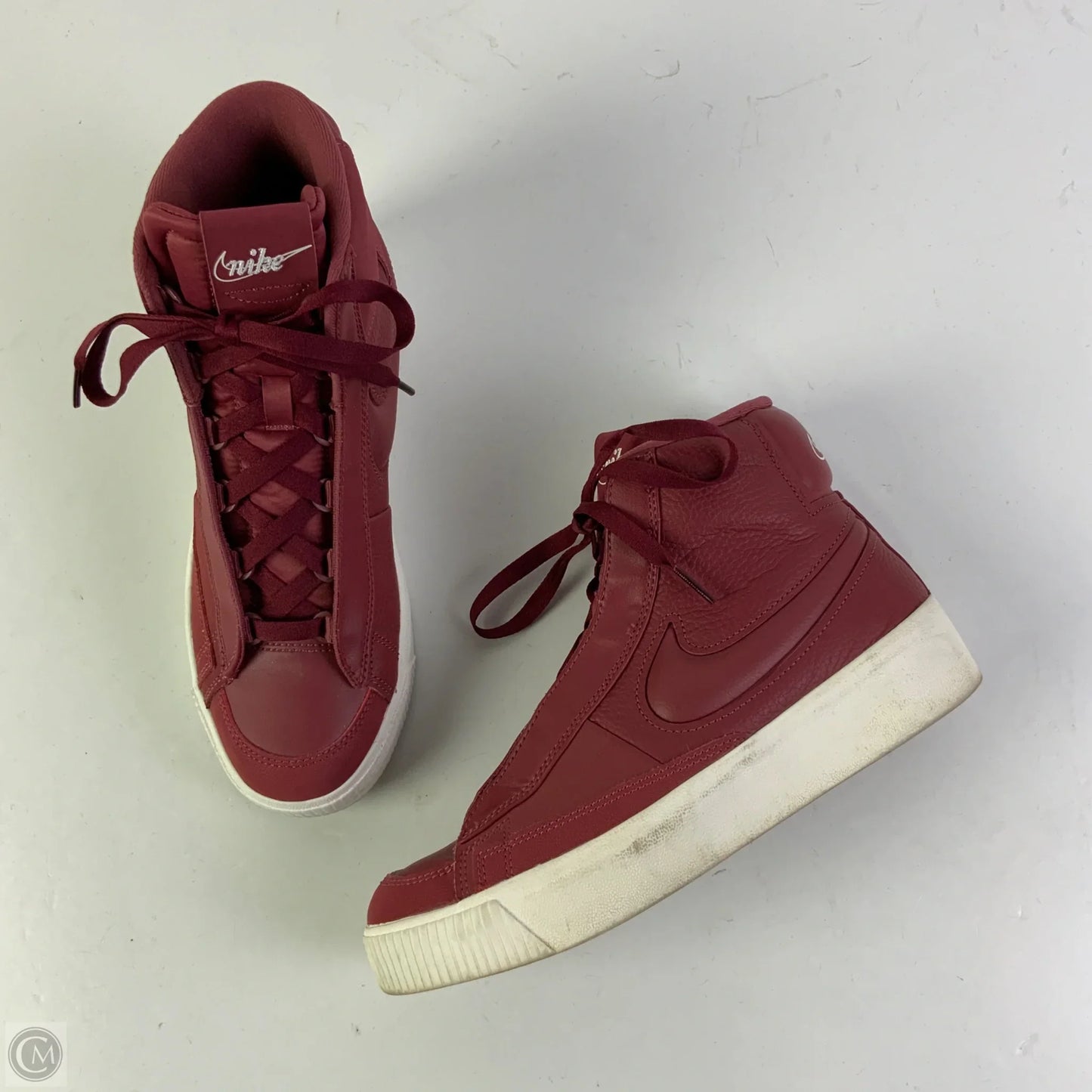 Shoes Sneakers By Nike In Red, Size: 8