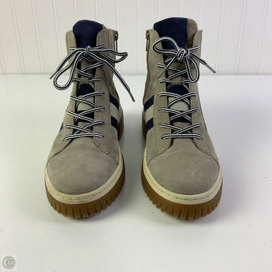 Shoes Sneakers By Cmb In Grey, Size: 7.5