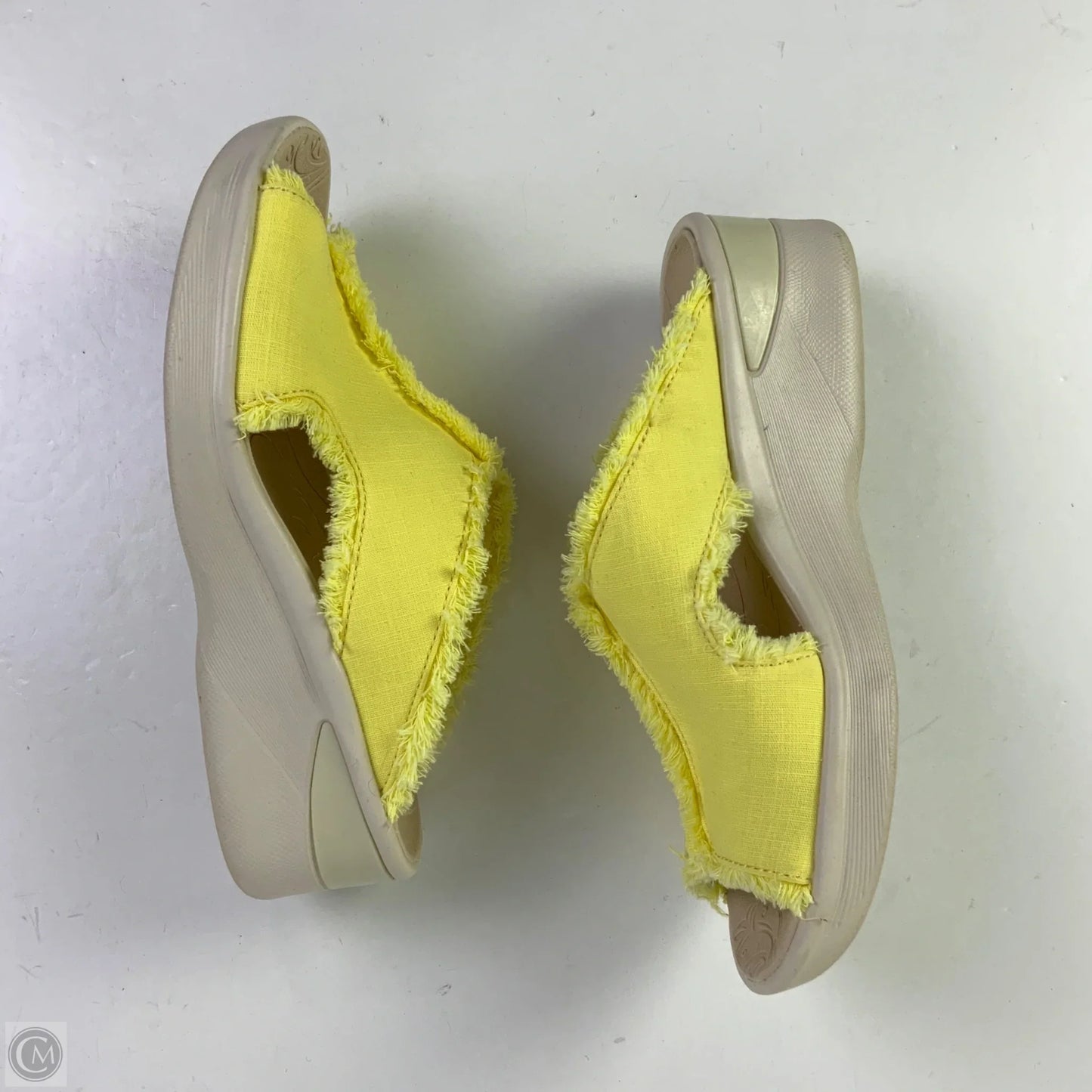 Sandals Heels Wedge By Bzees In Yellow, Size: 8.5