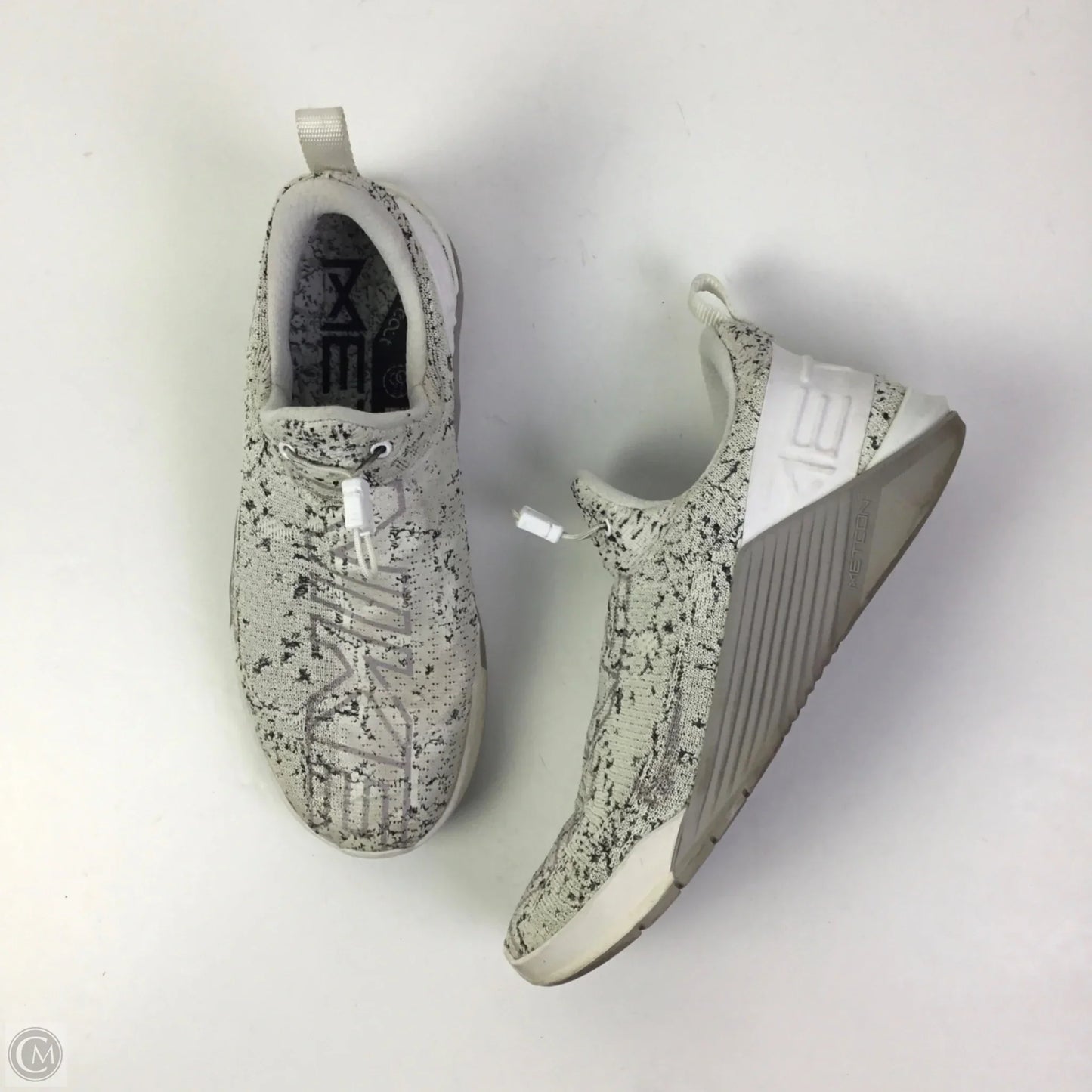 Shoes Athletic By Nike In Cream, Size: 9