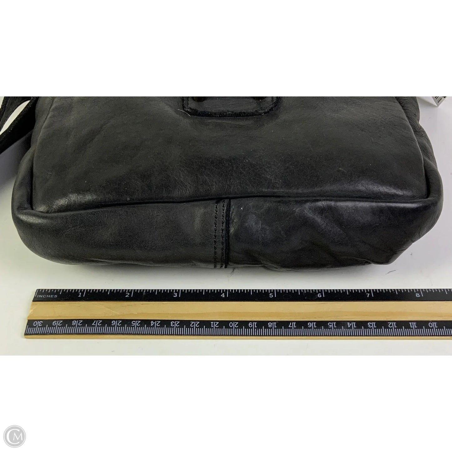 Crossbody Leather By Clothes Mentor, Size: Medium