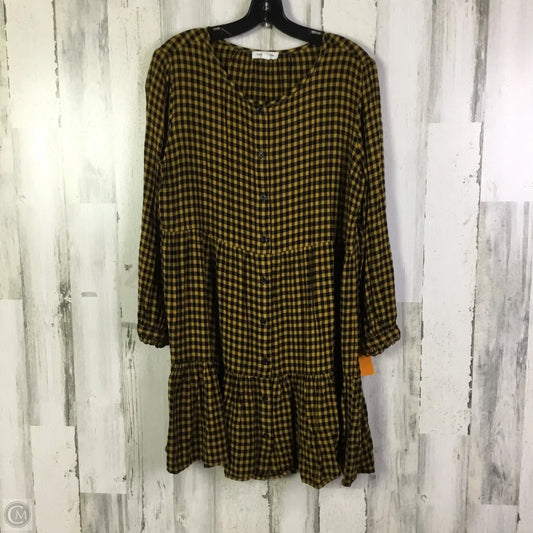 Dress Casual Short By Beachlunchlounge In Black & Yellow, Size: L