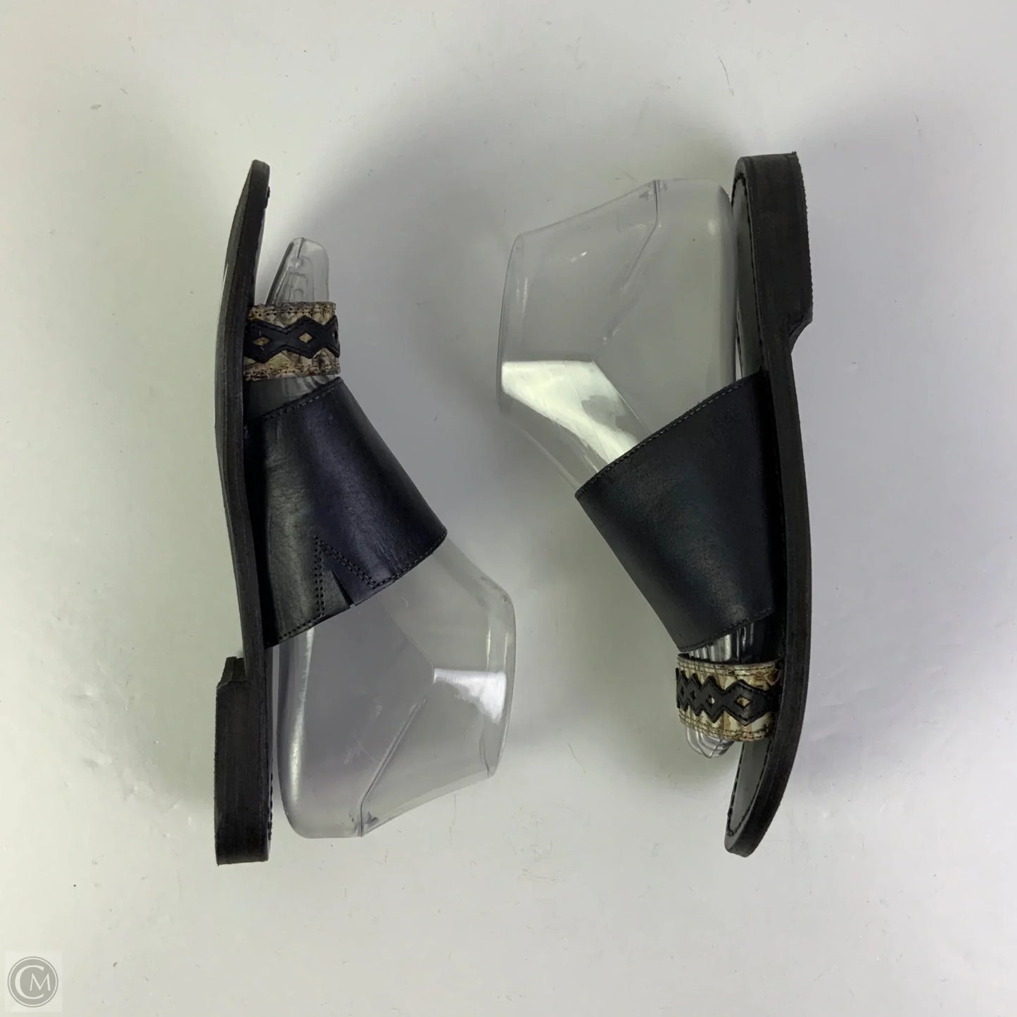 Sandals Flats By Free People In Black, Size: 7