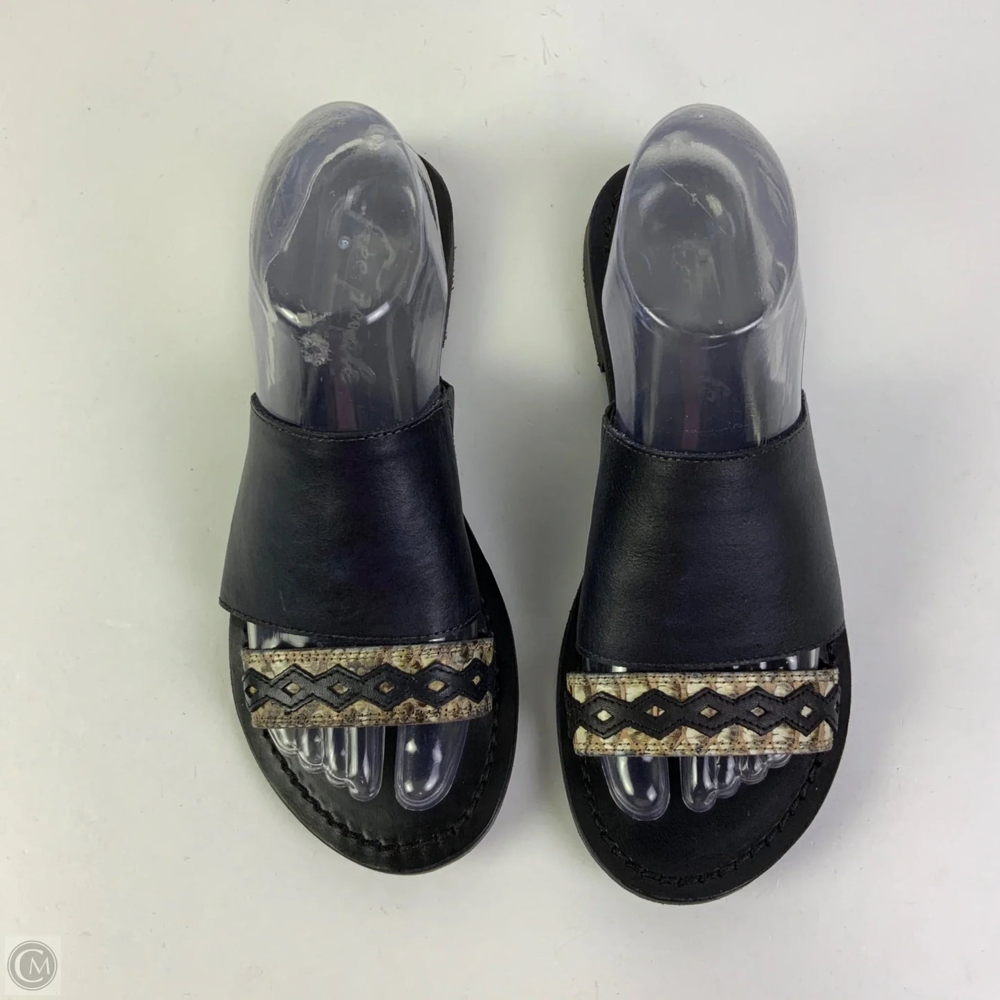 Sandals Flats By Free People In Black, Size: 7