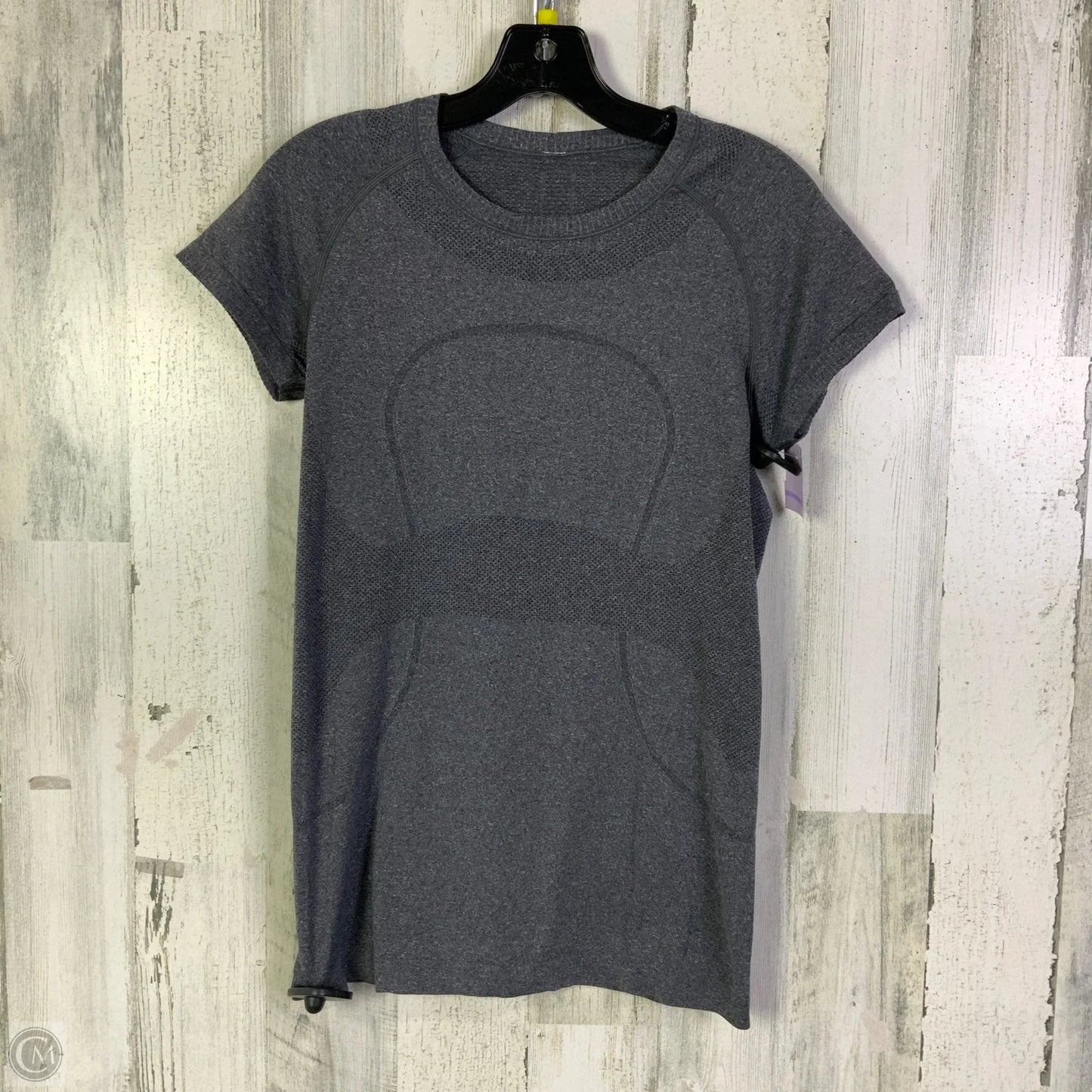 Athletic Top Short Sleeve By Lululemon In Grey, Size: 8