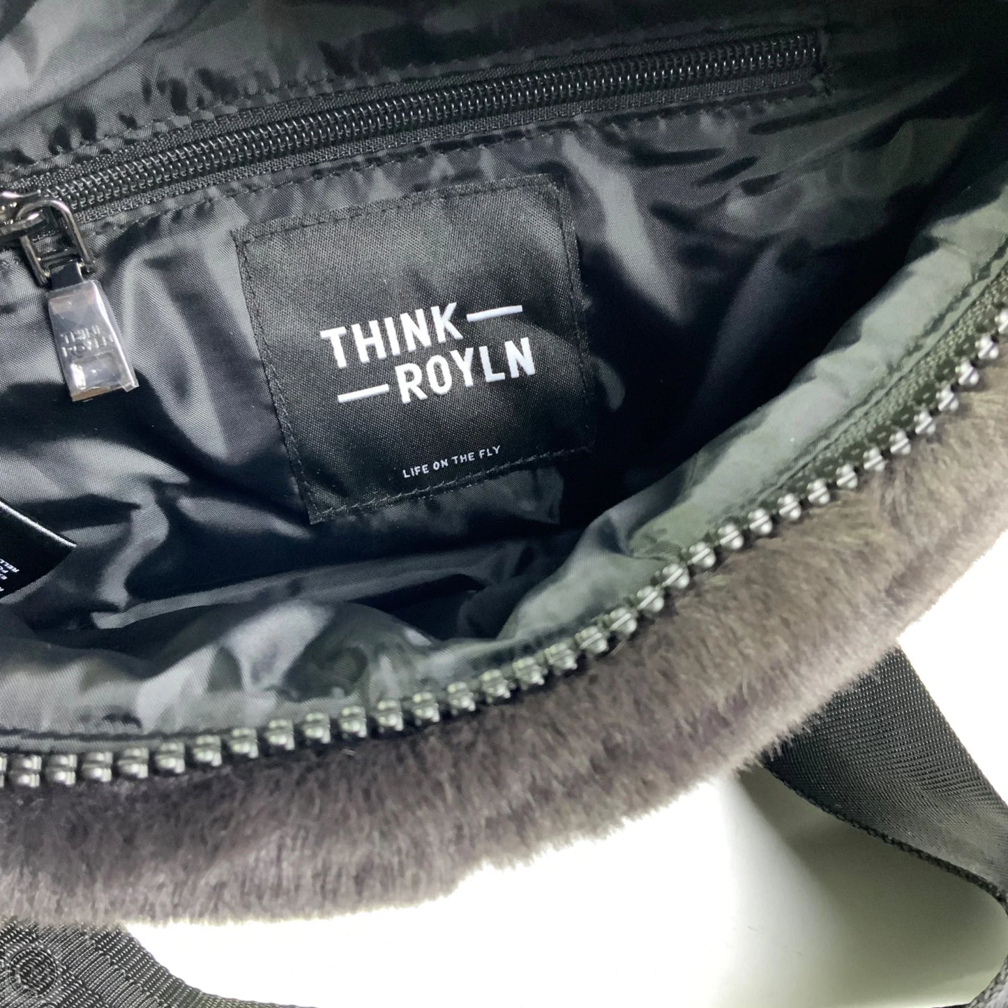 Belt Bag By Think Royln, Size: Large