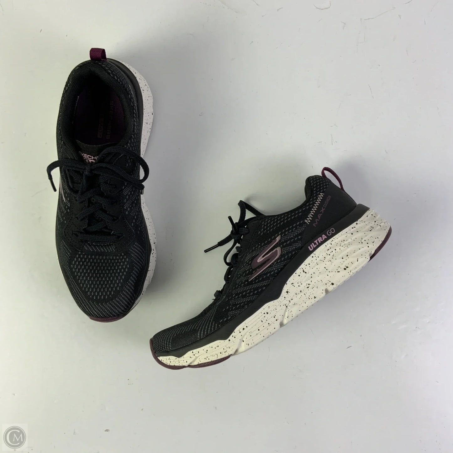 Shoes Athletic By Skechers In Black, Size: 8