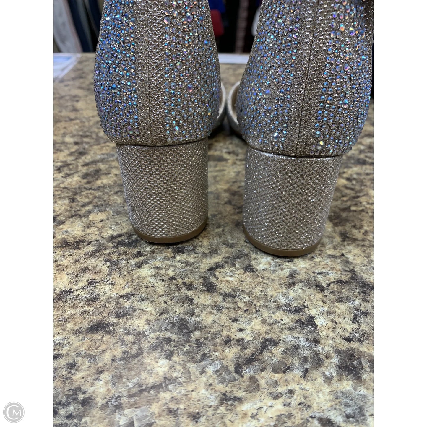 Shoes Heels Block By Cmf In Beige, Size: 10