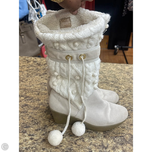 Boots Mid-calf Flats By Report In Cream, Size: 8