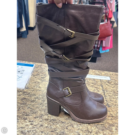 Boots Knee Heels By Cmf In Brown, Size: 10