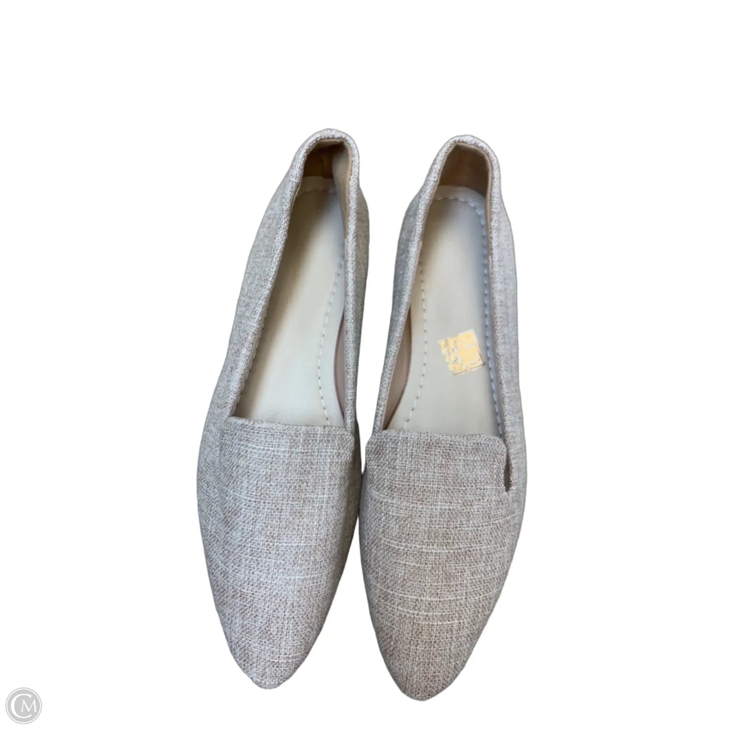 Shoes Flats By Clothes Mentor In Cream, Size: 9.5