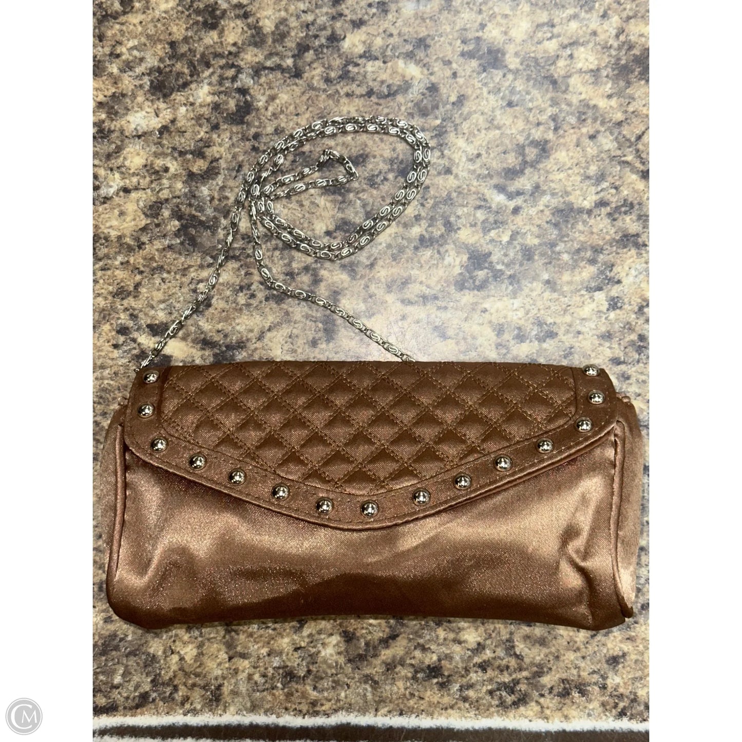 Clutch By Cmf, Size: Small