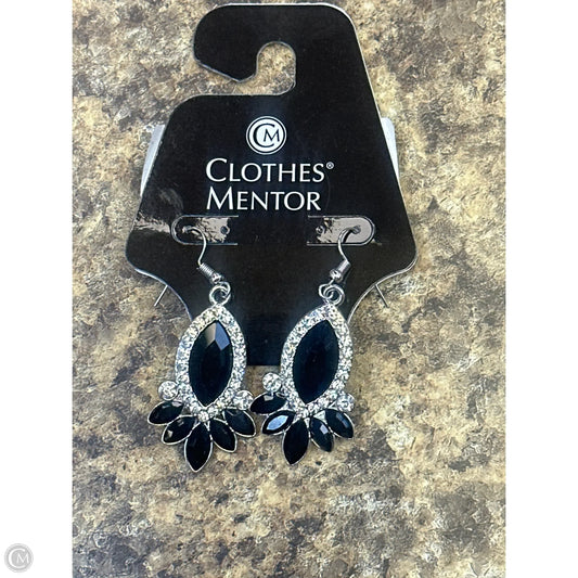 Earrings Dangle/drop By Paparazzi