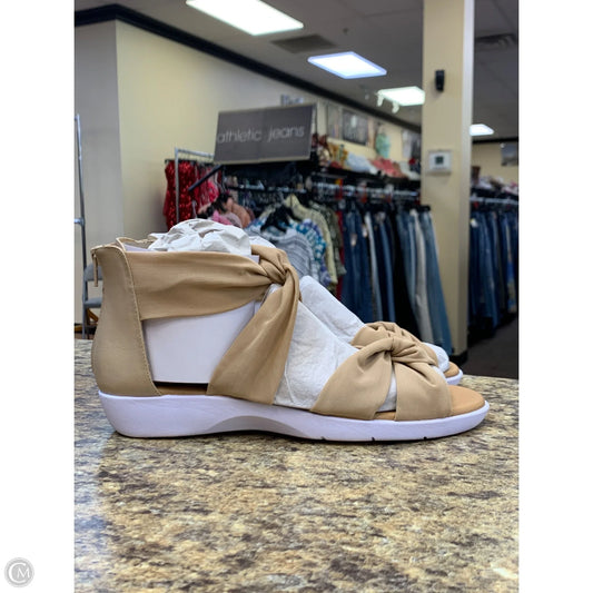 Shoes Flats By Comfortview In Beige, Size: 11