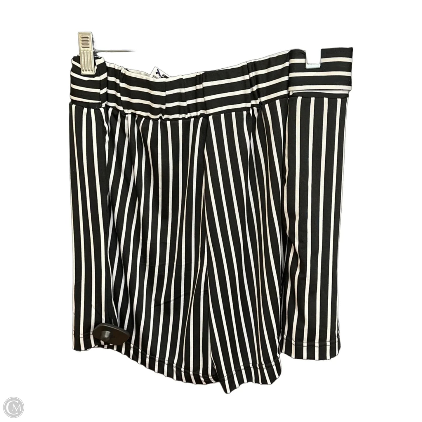 Shorts By Robert Louis In Black & White, Size: Xl