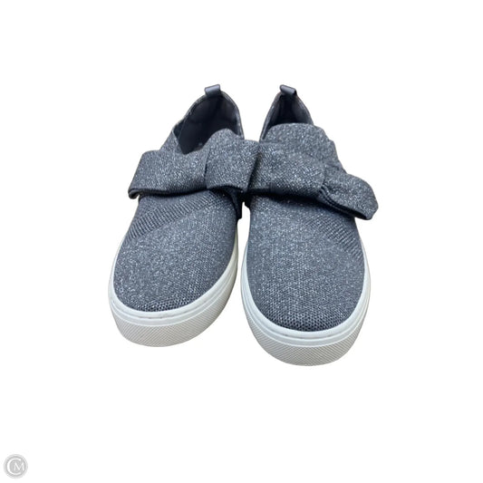 Shoes Sneakers By Bandolino In Silver, Size: 11