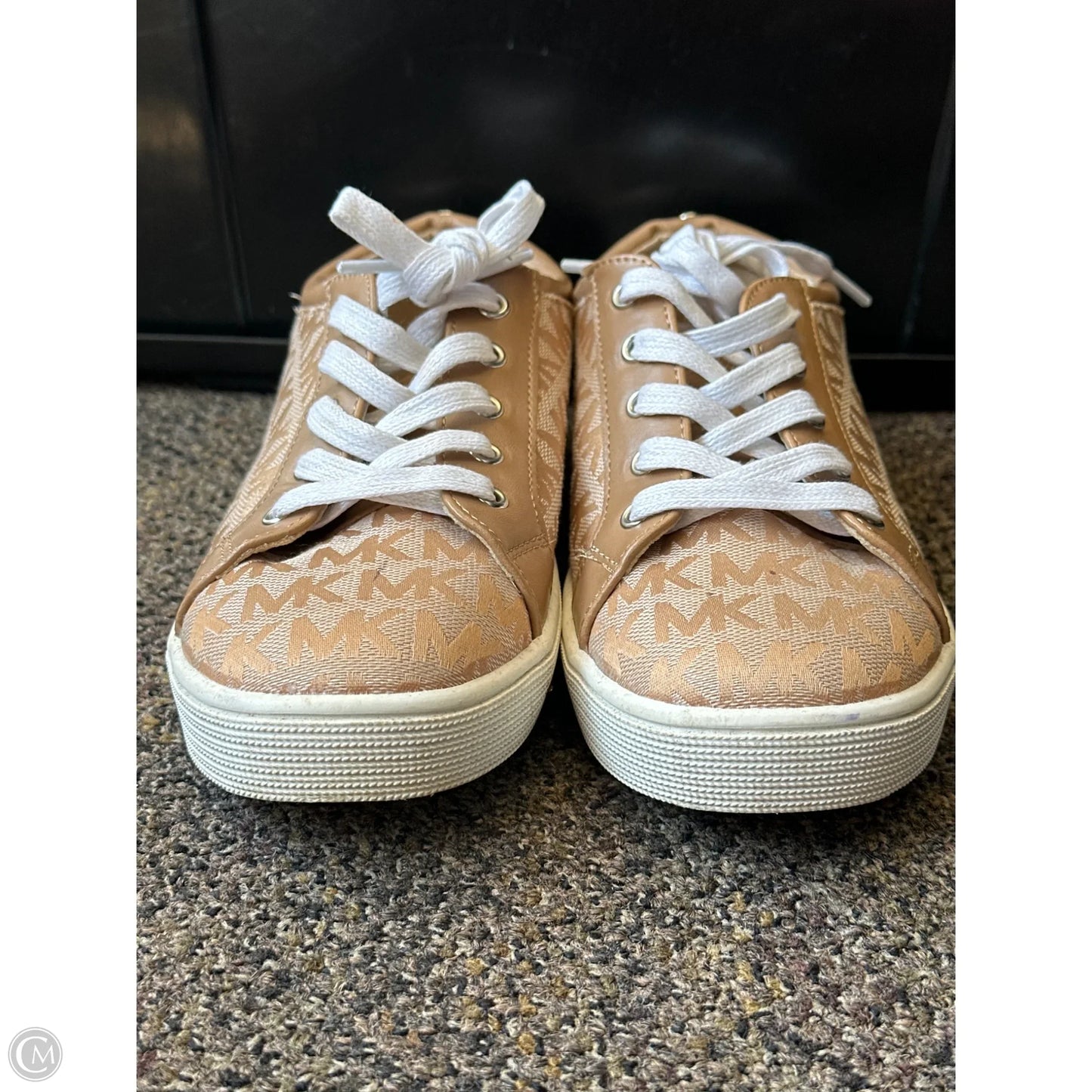 Shoes Designer By Michael Kors In Gold, Size: 5