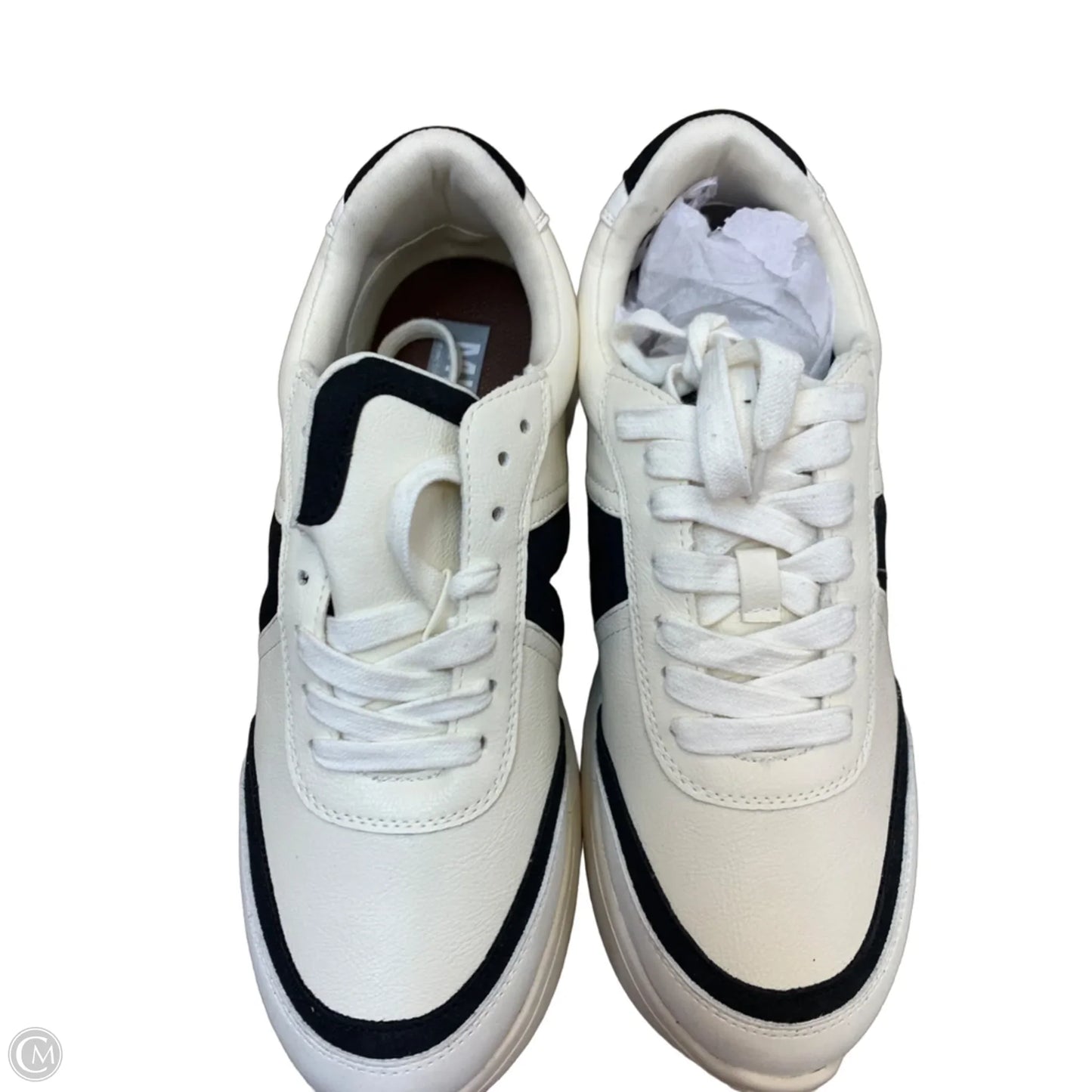 Shoes Sneakers By Mia In Black & Cream, Size: 8.5