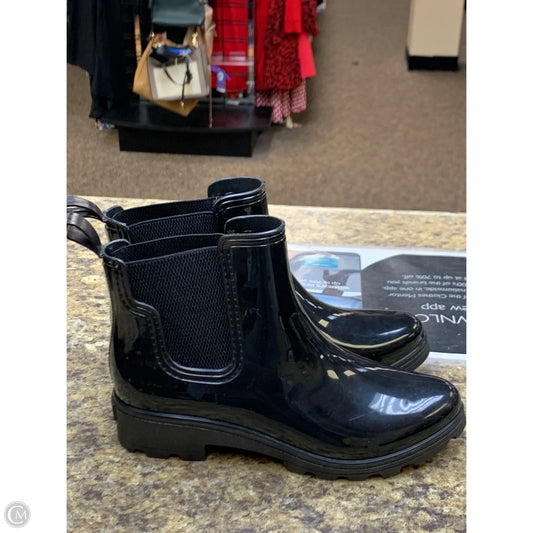 Boots Ankle Flats By Cmf In Black, Size: 10