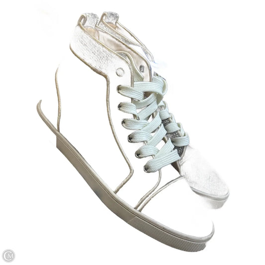 Shoes Luxury Designer By Christian Louboutin In Gold, Size: 7