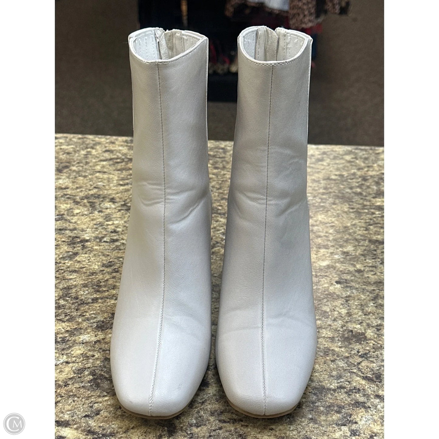 Boots Ankle Heels By Comfort Casual In White, Size: 8