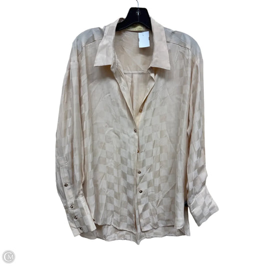 Top Long Sleeve By Clothes Mentor In Tan, Size: M