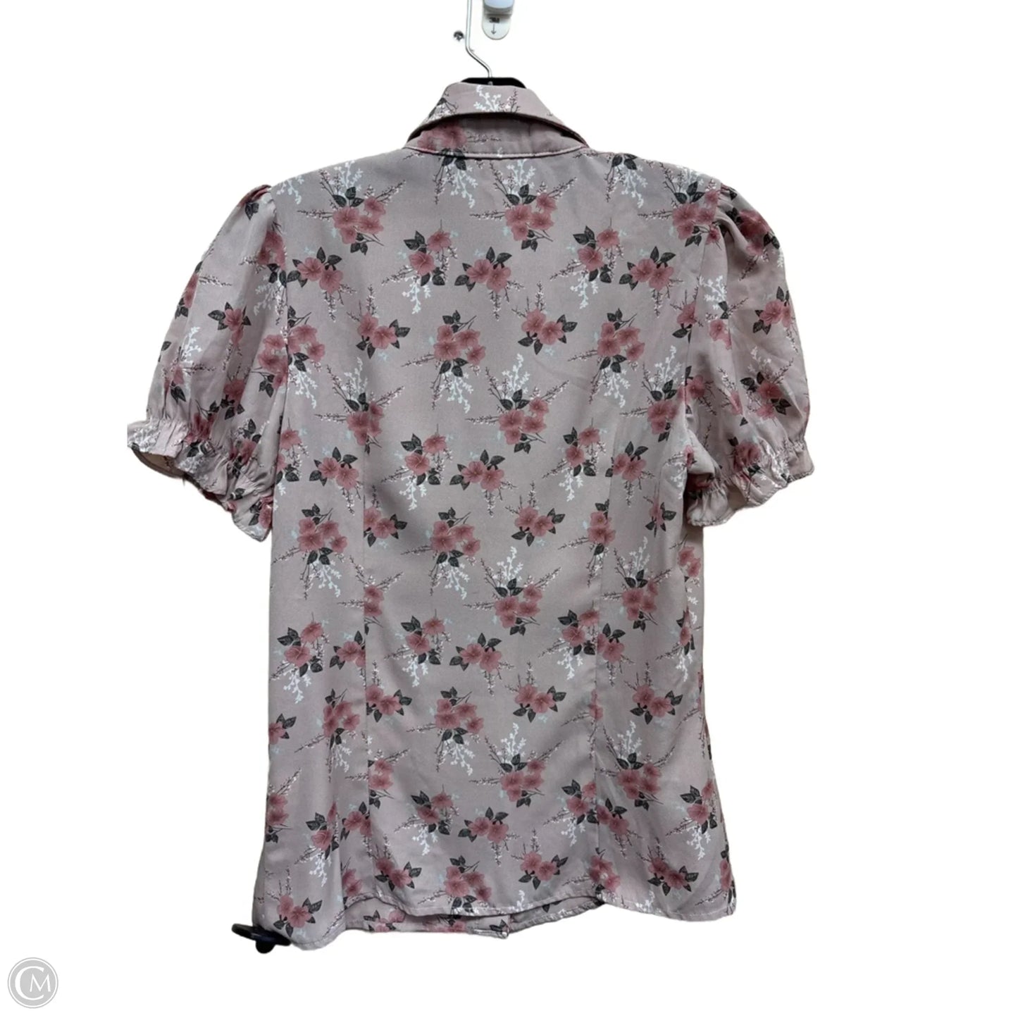 Top Short Sleeve By Clothes Mentor In Pink, Size: S