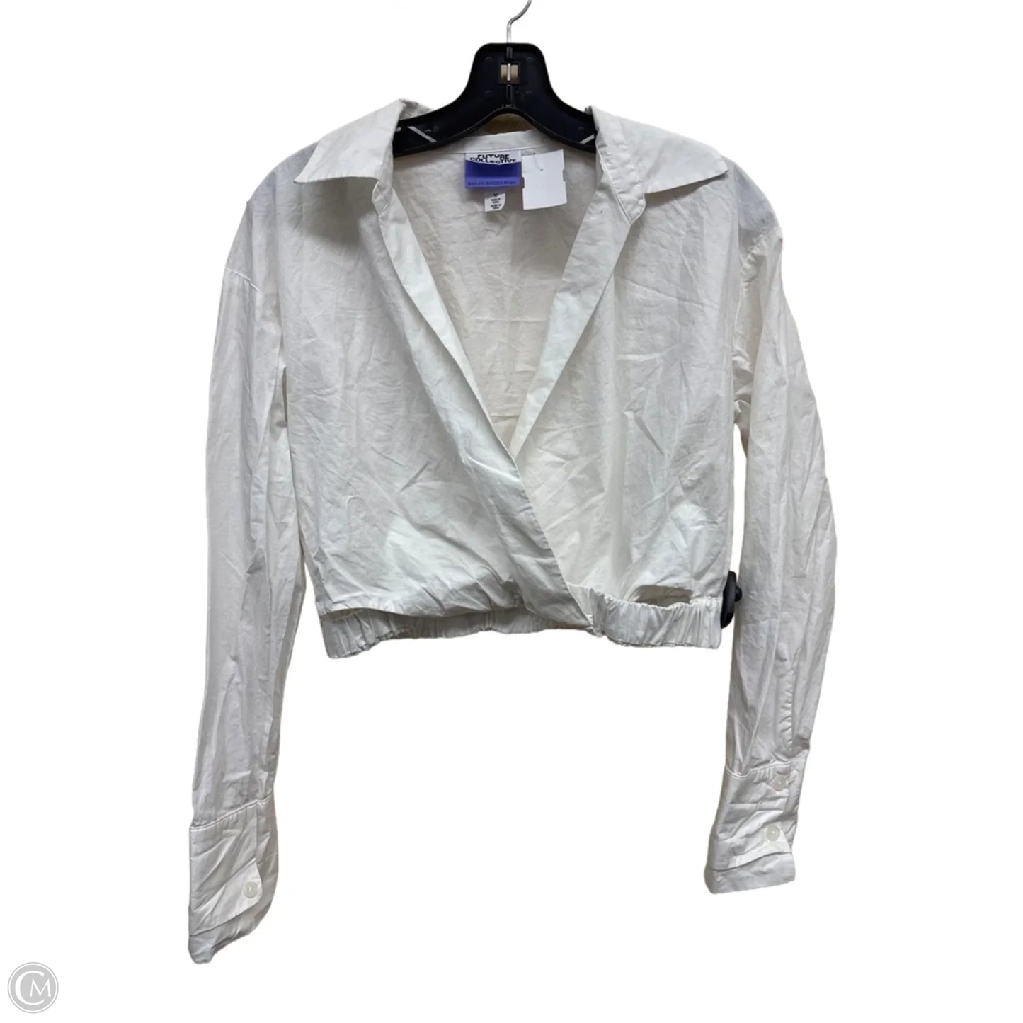 Top Long Sleeve By Clothes Mentor In White, Size: M